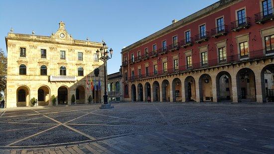Plaza Mayor de Gijón